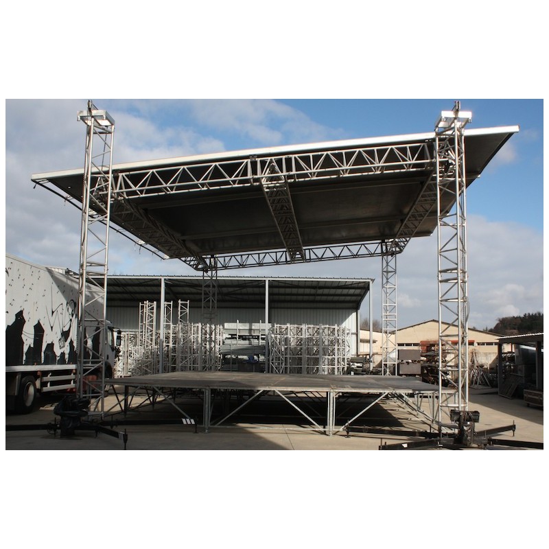 SCENE COUVERTE  10 X 08