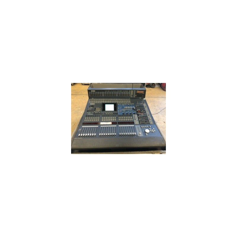 DM2000 CONSOLE YAMAHA