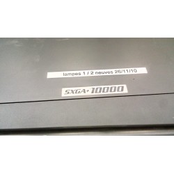 PT-D 10 000E VP 10 000 LÚMENES DLP 1400x 10 50