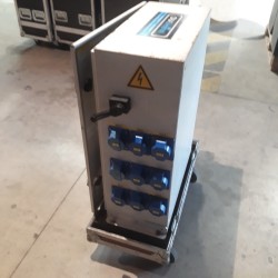 A125T02 CABINET 125T / 1x32T + 15x32M + 2x16A