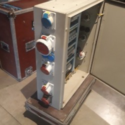 A125T04 CABINET 125T / 1x63T + 5x32T + 2x32M + 4x16A