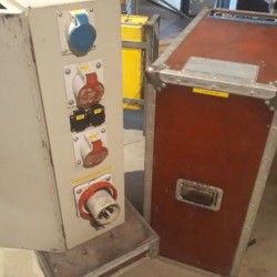 A125T04 CABINET 125T / 1x63T + 5x32T + 2x32M + 4x16A