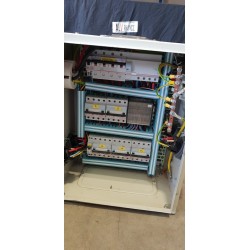 A125T03   ARMOIRE 125T / 5 x 32T