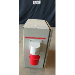A32T15  ARMOIRE 32T/1x32T+3x16A TIMER
