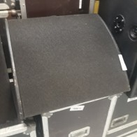 RETORNO DE ESCENA MAX15 D&B