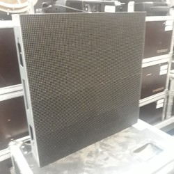 PANTALLA LED 6 mm DIP LED HOMBRE