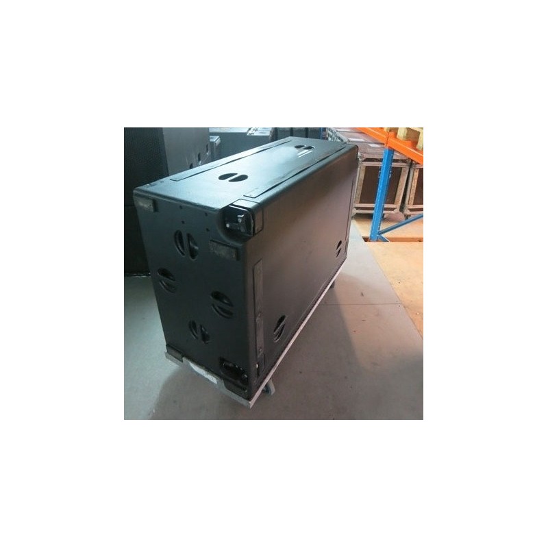 Y18 ENCEINTE ADAMSON