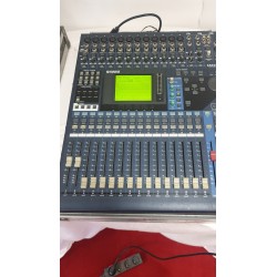 01V96 V2 CONSOLE NUMERIQUE YAMAHA