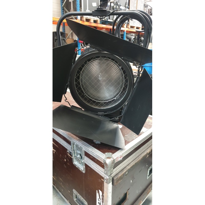 FRESNEL 5KW STRAND / QUARTZ COLOR 