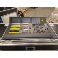 DOT 2  XL-F CONSOLE MA LIGHTING