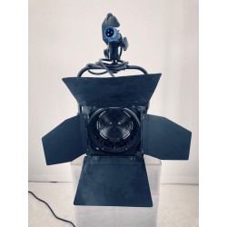 ADB SH20 Fresnel 2K