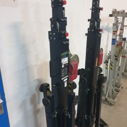 ELV-300/6 - Cabrestante pie elevador 6m 10 /300kg FENIX -