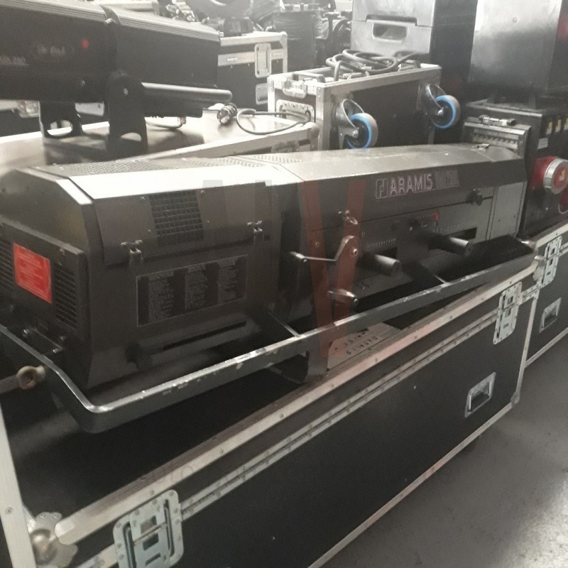 ARAMIS - Poursuite HMI 2500w ROBERT JULIAT