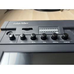 VM 10 42 VIDEO DISTRIBUTOR KRAMER