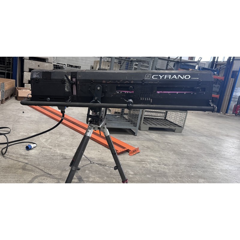 CYRANO ROBE RT JULIAT