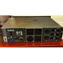 AMPLIFICADOR D12 D&B