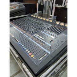 M2000 CONSOLE YAMAHA 